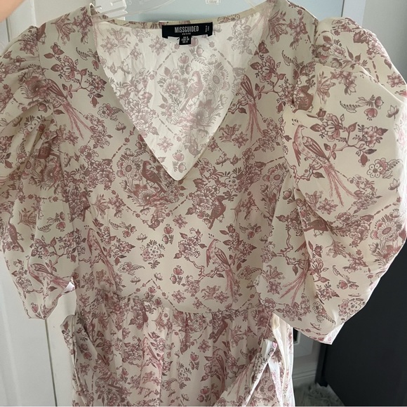 NEW UK BRAND Puff Sleeve Dress with side zipper Brand:Missguided - Picture 2 of 7